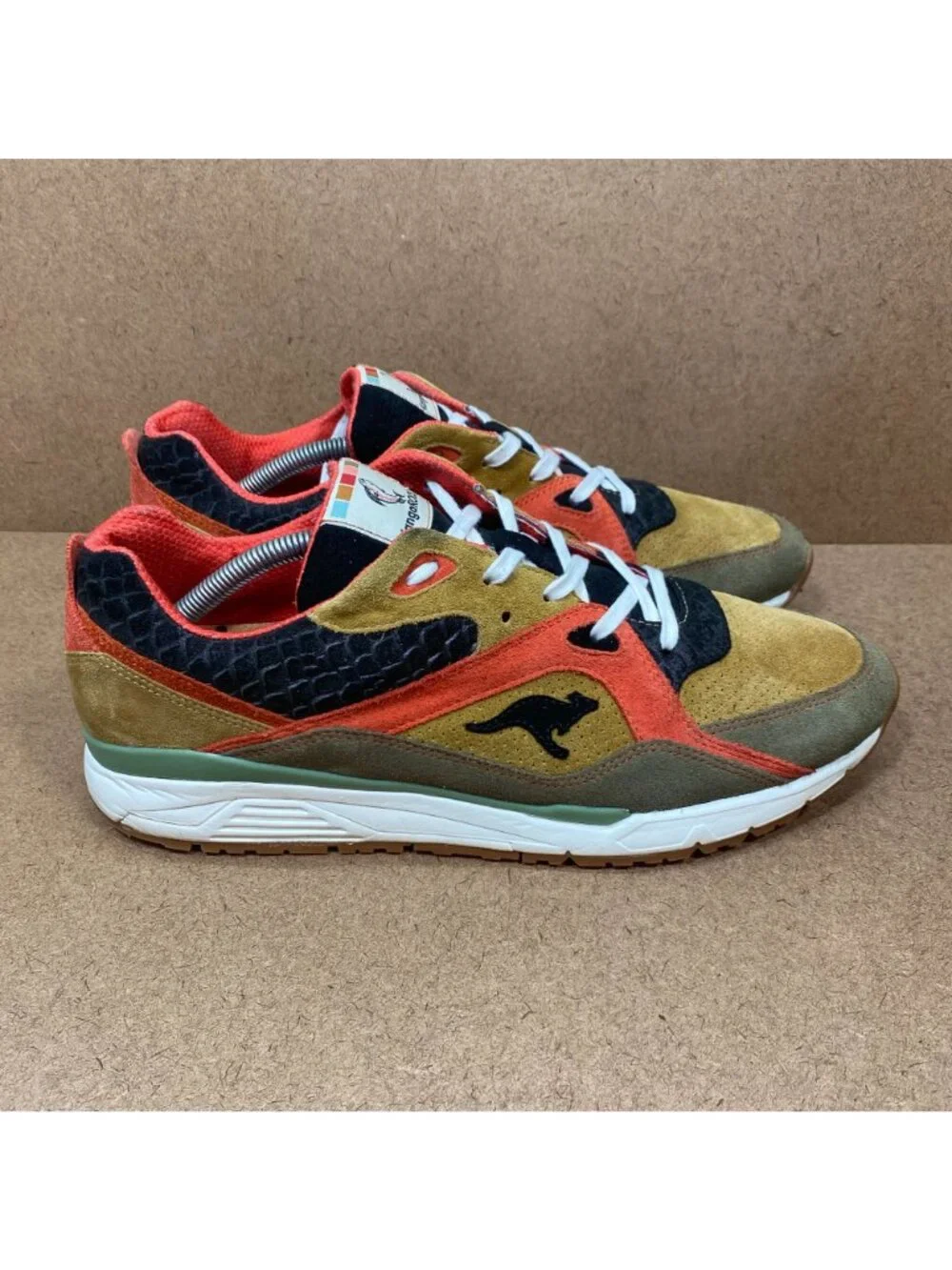KangaROOS Runaway Rainbow Trout Limited Edition Sneakers Handcrafted Mens SZ11.5
